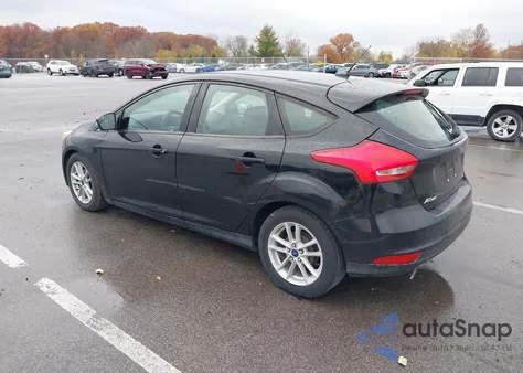 2017 Ford Focus Se z USA, uszkodzony, nr VIN 1FADP3K2XHL240489